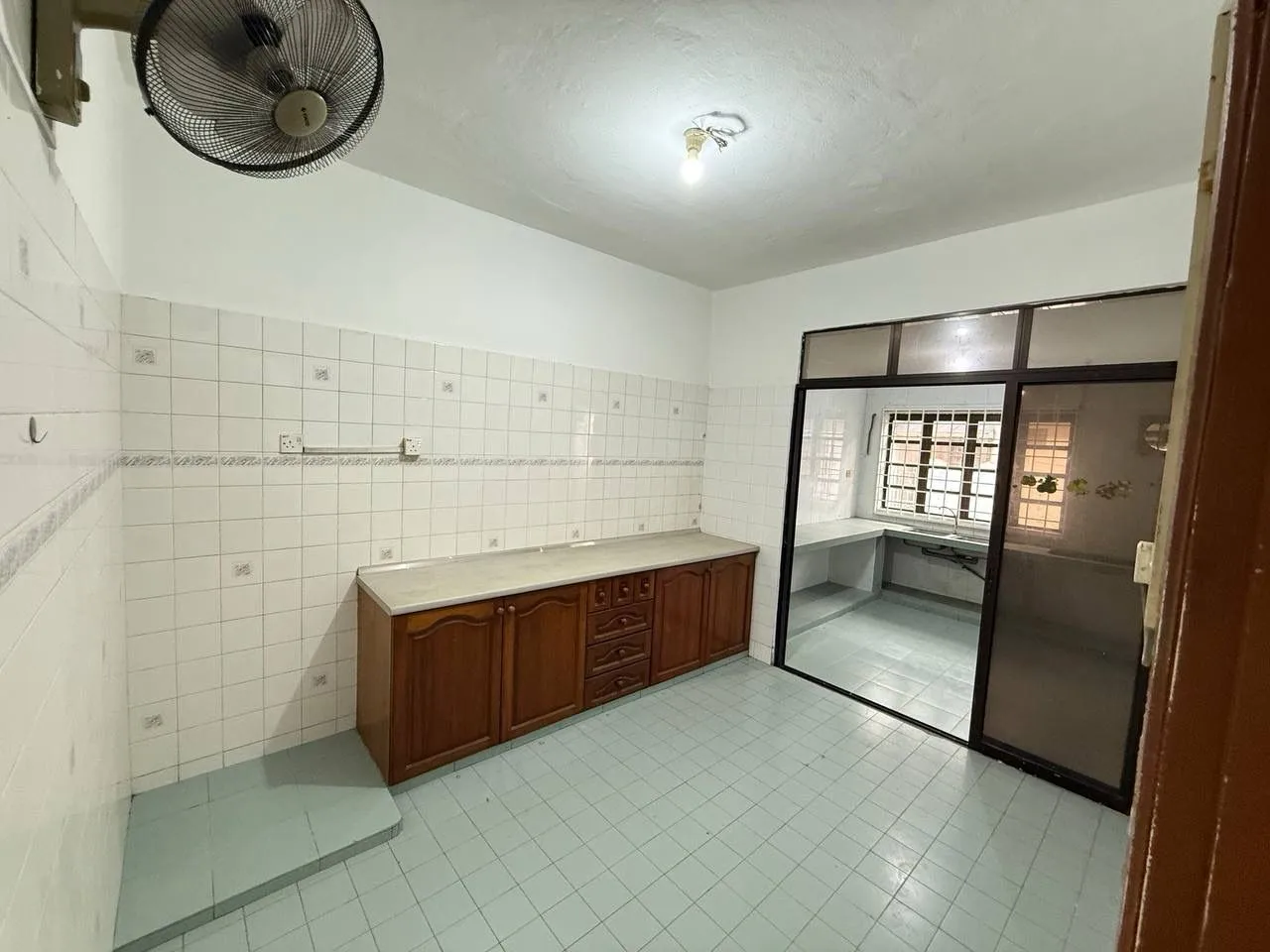 storey-terreace-house-10